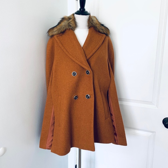 SOLD. Topshop Cape - Picture 2 of 5